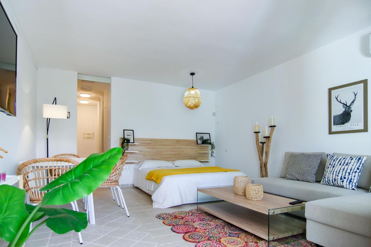 Oleholidays Fuentes Del Rodeo35 Junto Puerto Banus Marbella Exterior photo